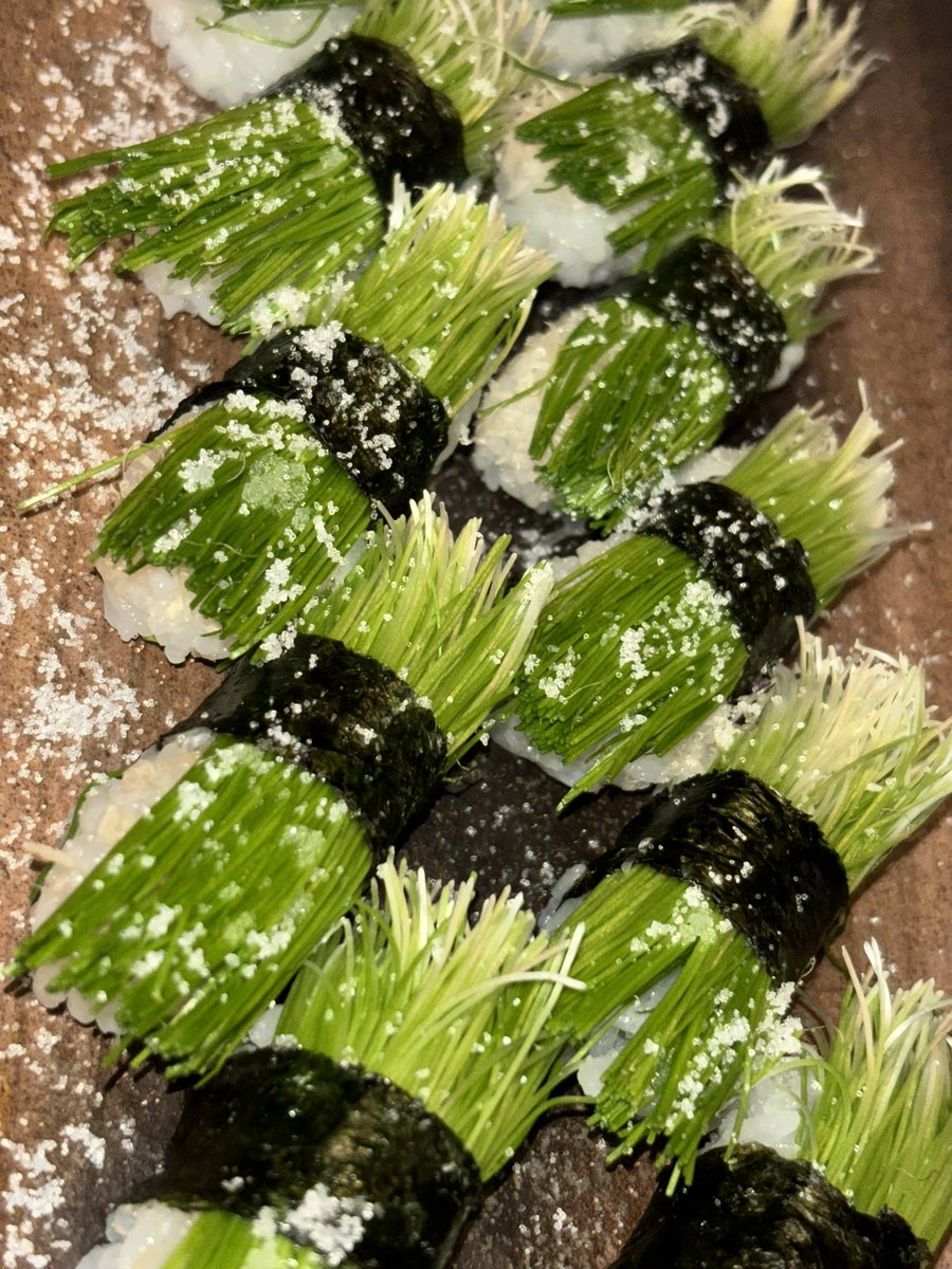 S36406041's tweet photo. 美味すぎた🍣 https://t.co/LHdCqtVT6I