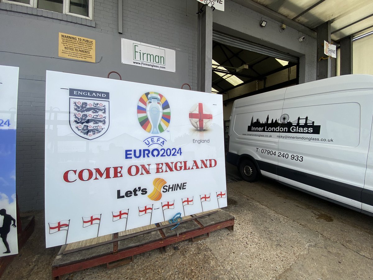 Come on England 🏴󠁧󠁢󠁥󠁮󠁧󠁿