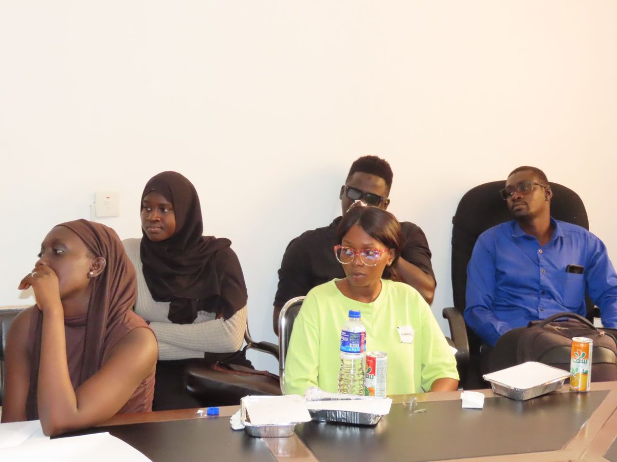 Elections Watch Committee-The Gambia (@electionwatch22) on Twitter photo Crossection of <a href="/Electionwatch22/">Elections Watch Committee-The Gambia</a> members and journalists at the just concluded press conference on the release of EWC's position paper on the Elections Bill and connected matters.
#ElectionBill2021
#ElectoralReforms Crossection of <a href="/Electionwatch22/">Elections Watch Committee-The Gambia</a> members and journalists at the just concluded press conference on the release of EWC's position paper on the Elections Bill and connected matters.
#ElectionBill2021
#ElectoralReforms