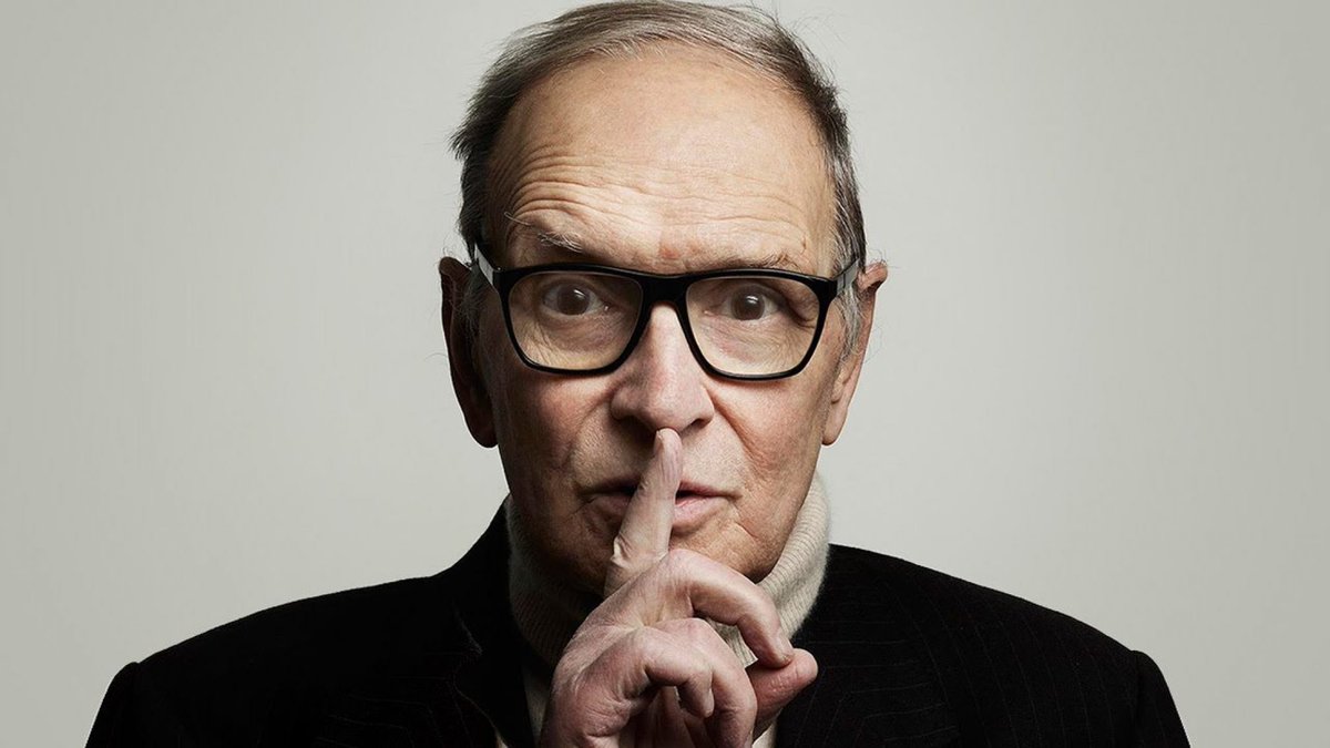 Hoy hace 4 años que nos dejó “Il Maestro”, Ennio Morricone (1928-2020).

Compositor irrepetible de la historia del cine, he querido seleccionar algunas de sus mejores composiciones de música para el cine.

Dentro Hilo👇🏼🧵 Va por ti, Ennio: