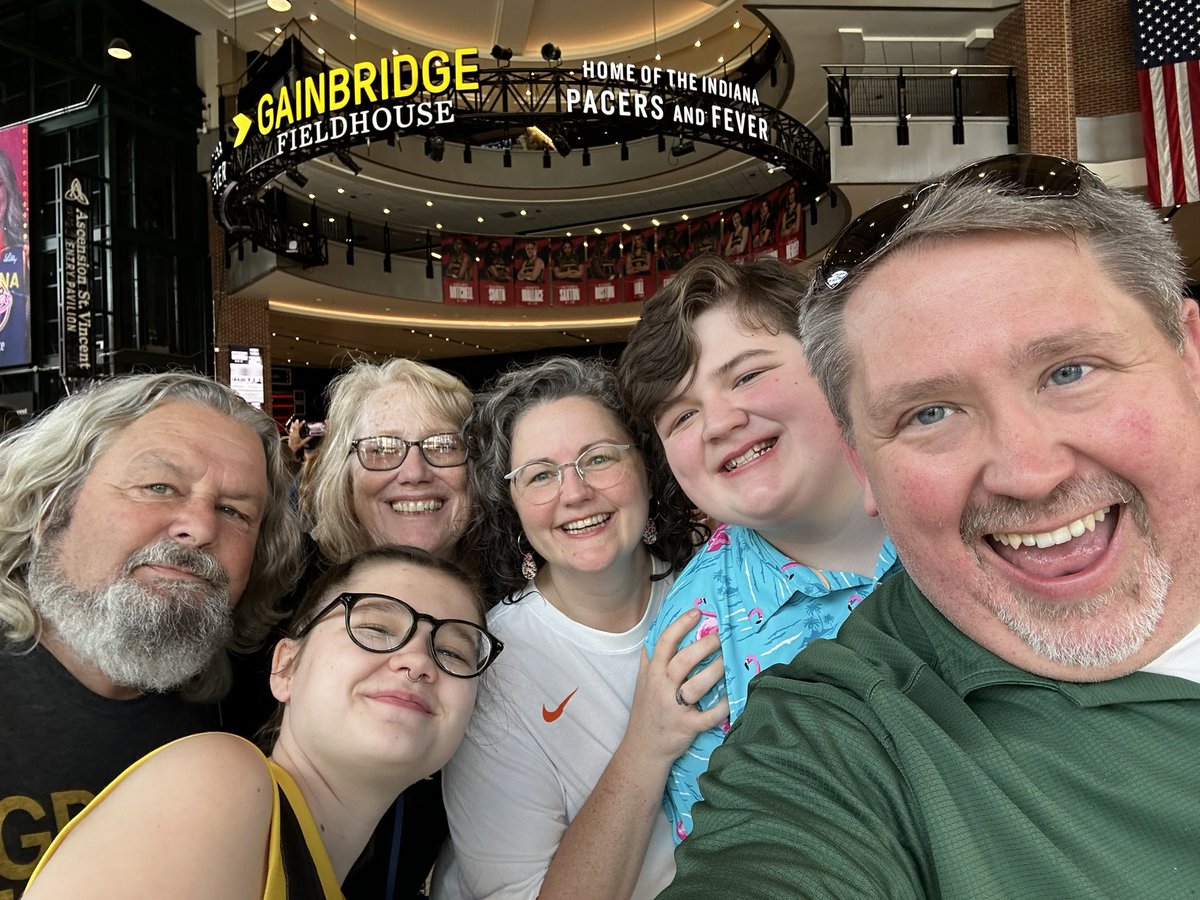 Corey Rogers (she|her) tweet media