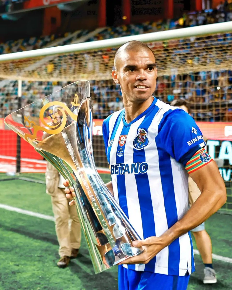 FC Porto da Depressão 🔥🐲 tweet media