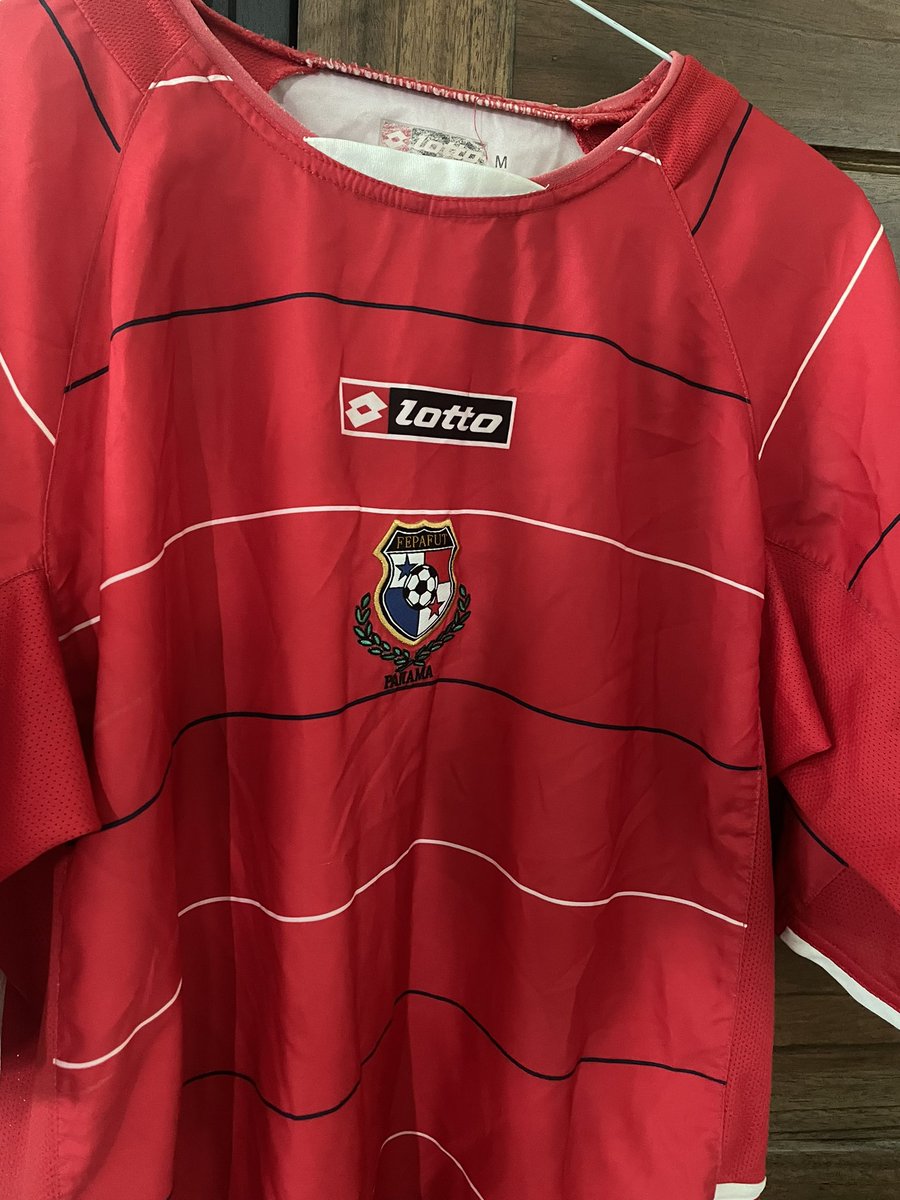 CM_Infante's tweet image. Hoy nos vestimos de gala, con la Lotto de #Panamá del 2005, con la que le ganamos a Colombia por última vez en Copa Oro…. #VamosPanama