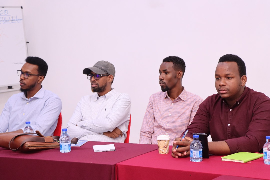 BIDOADEAF's tweet image. Joint MOH technical review Meeting Nutrition and WASH Review and planning Meeting for 2024 is ongoing on the first day in South West  the Meeting is co-organized Departments are participating the the Meeting.
#MOH
@unicefsomalia