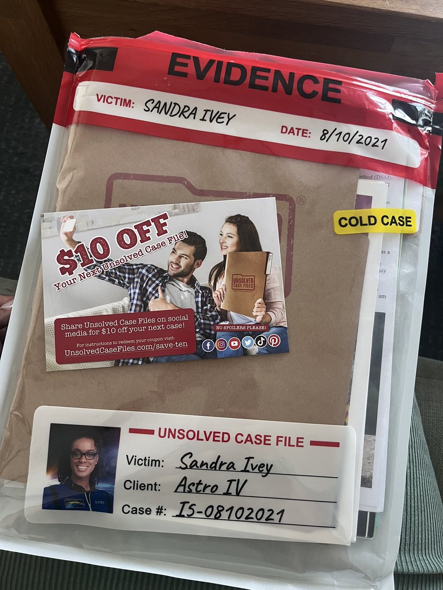 ChloeRoseRey's tweet image. #unsolvedcasefiles 🥳