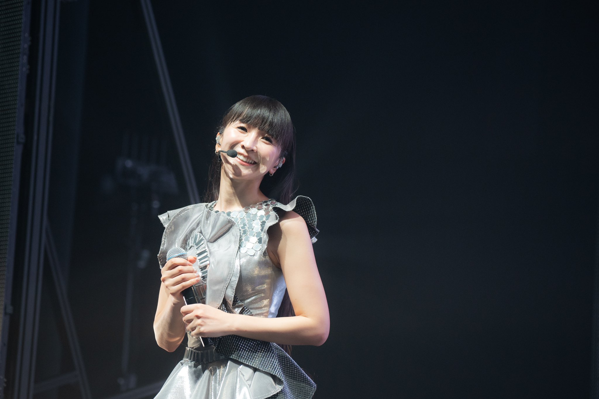 GR0VqPoacAUuWg5?format=jpg&name=large