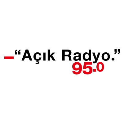 O radyo, bu radyo, hangi radyo gibi radyolar üzerine kalabalık bir dost grubunda sohbet ederken, bir arkadaşımızın "Nasıl yaa Açık Radyo'dan başka  radyo mu dinliyorsunuz ?" dedikten sonraki şaşırmış yüz ifadesini unutamam.

#RadyomaDokunma 
#AçıkRadyoSusturulamaz
<a href="/acikradyo/">Apaçık Radyo</a>