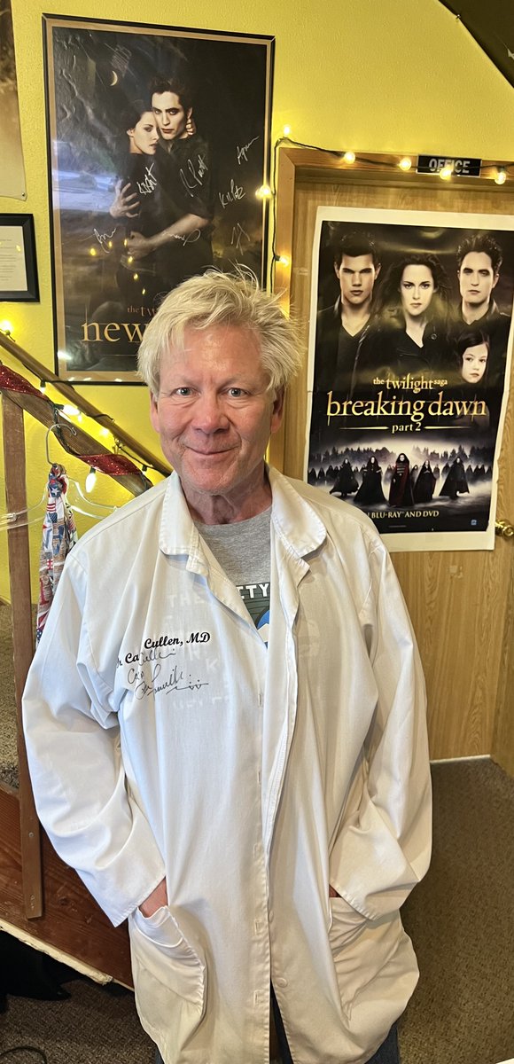 David J Fletcher MD (@djfletchmd) on Twitter photo I am the prototype blond-haired doctor for the #Twilight franchise, Dr. Carlisle Cullen, portrayed by <a href="/peterfacinelli/">Peter Facinelli</a> in <a href="/Twilight/">THE TWILIGHT SAGA đ</a> films. In '84/'85, I worked in <a href="/DiscoverForksWa/">Forks Washington</a>. Yesterday, I discovered Dr. Cullen had even taken my old parking spot at Forks Community Hospital. I am the prototype blond-haired doctor for the #Twilight franchise, Dr. Carlisle Cullen, portrayed by <a href="/peterfacinelli/">Peter Facinelli</a> in <a href="/Twilight/">THE TWILIGHT SAGA đ</a> films. In '84/'85, I worked in <a href="/DiscoverForksWa/">Forks Washington</a>. Yesterday, I discovered Dr. Cullen had even taken my old parking spot at Forks Community Hospital.