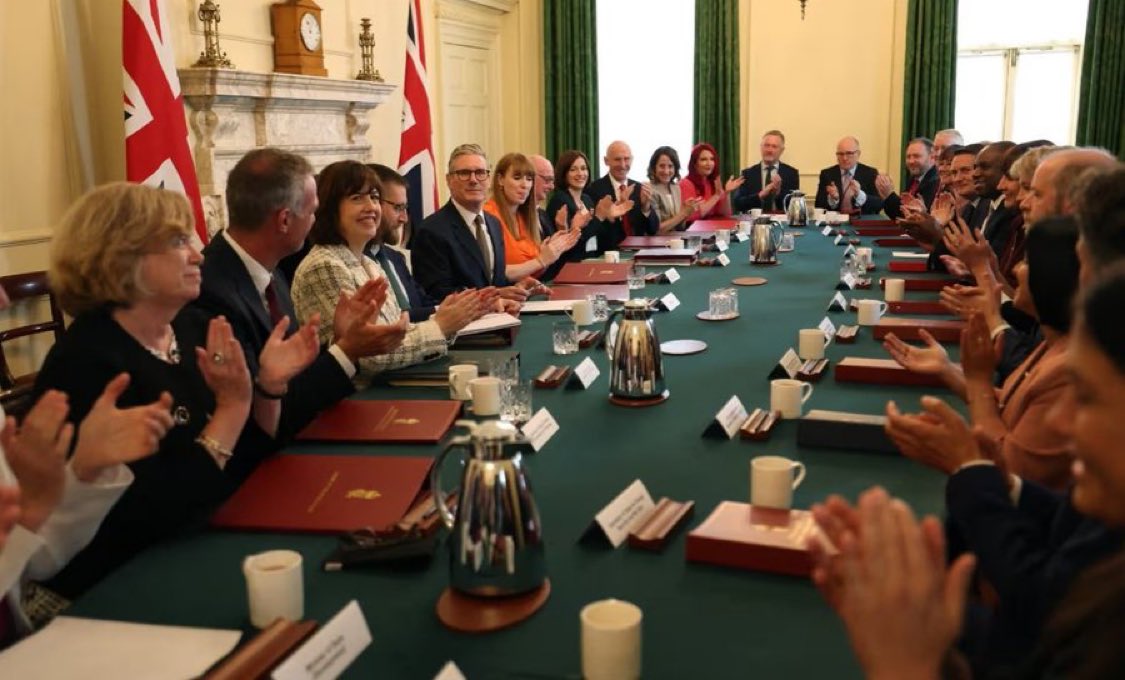 supertanskiii's tweet photo. I can’t explain the sheer fucking RELIEF that this picture brings. 

Well done Britain. For the first time in a long time, you didn’t cock up an election. https://t.co/RHxRO6m1vs