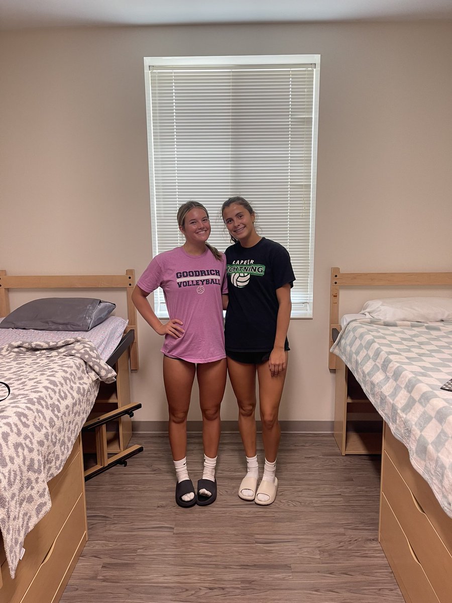 Super excited to be attending the GVSU <a href="/GVSUVOLLEY/">GVSU Volleyball</a>  Prospect Camp this weekend🔥🔥