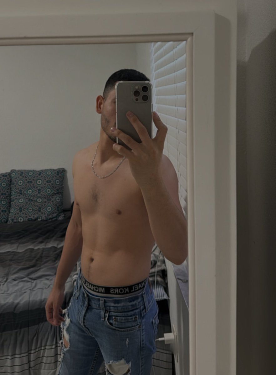 braydi_perez's tweet photo. Callao que nadie se entere 🤫 https://t.co/WBMB6ek78e