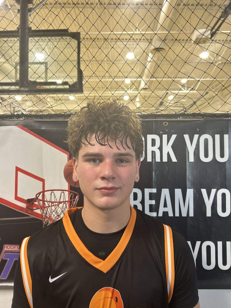 Shun Williams (@ontheradarhoops) on Twitter photo Bryce Hinson has a good IQ knows how to put teammates is position to score, he takes care of the ball but also can slide off the ball to take on scoring responsibilities. Bryce Hinson has a good IQ knows how to put teammates is position to score, he takes care of the ball but also can slide off the ball to take on scoring responsibilities.