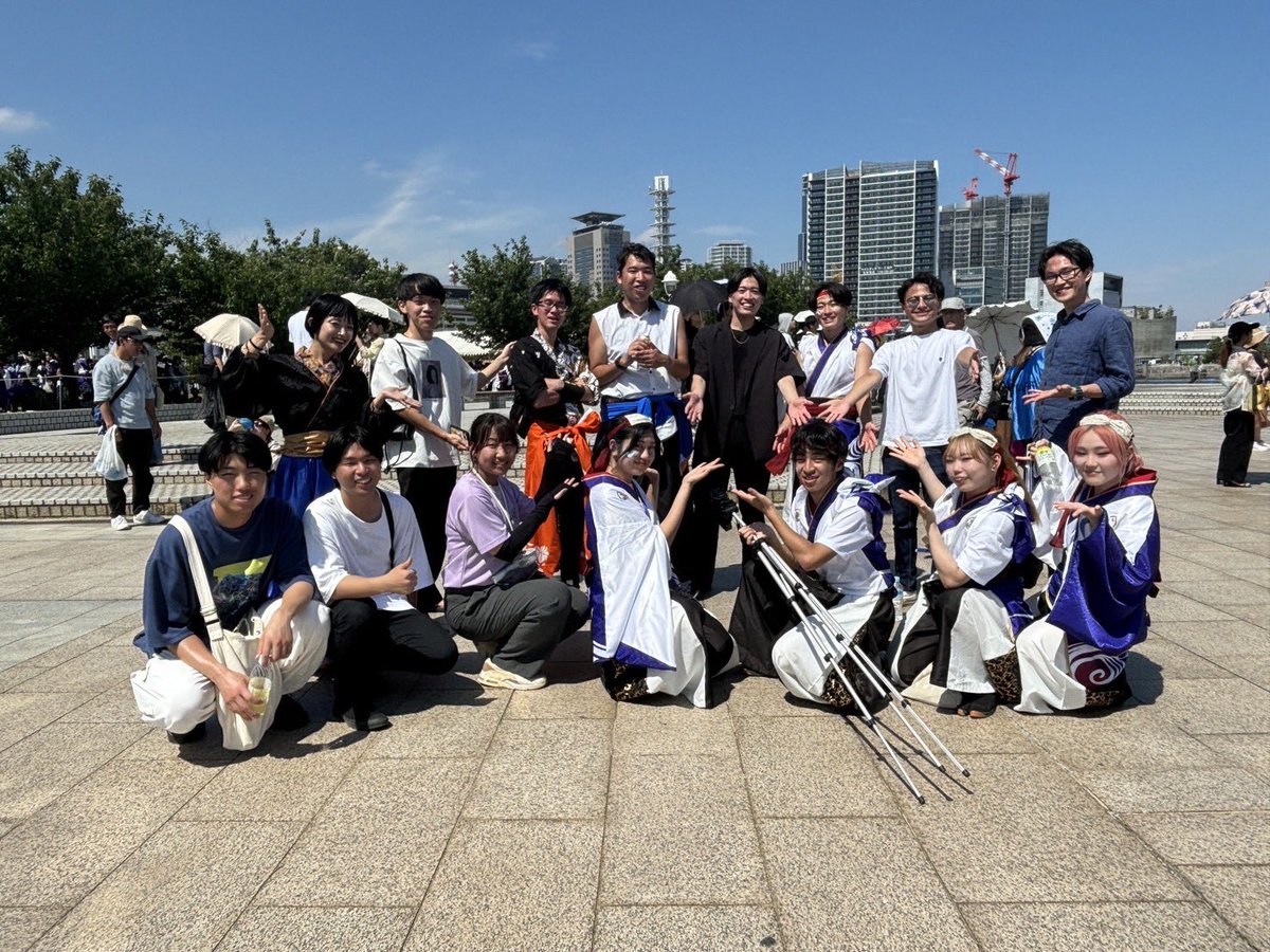 HirachanR's tweet photo. なんとなくちょろーっと行っただけやってんけどなー
やっぱりよさこいしたくなるもんですな
#よさ朗 https://t.co/4qySXOJC8t