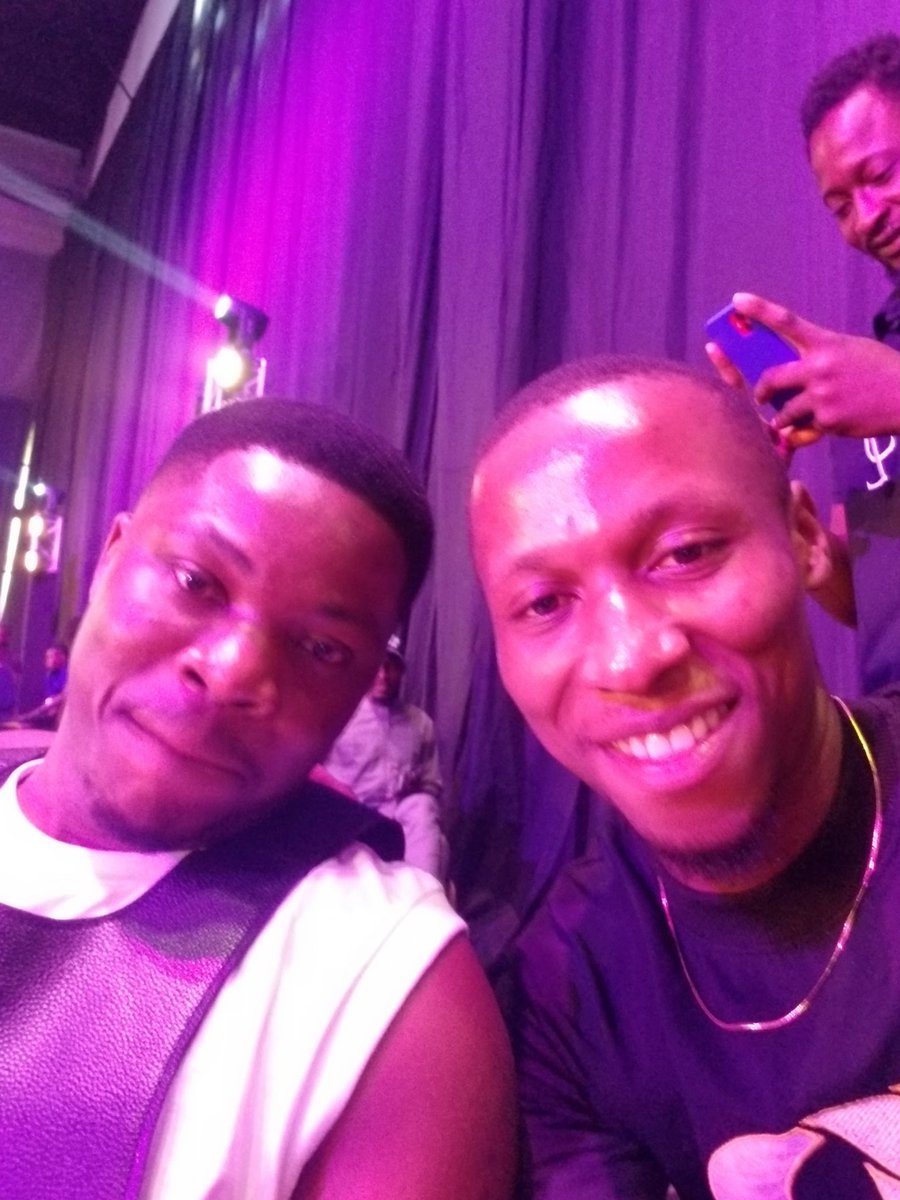 Eji_mmadu's tweet image. 🤣😅🤣😘
Omoh I&apos;m live and direct with one of my biggest idolo.
Boss Marjid @marjidofficial. You gerrit 🤣🤣. I respect this man
At #PixelFestLagos #Pixelfest 
@Cryptotvplus