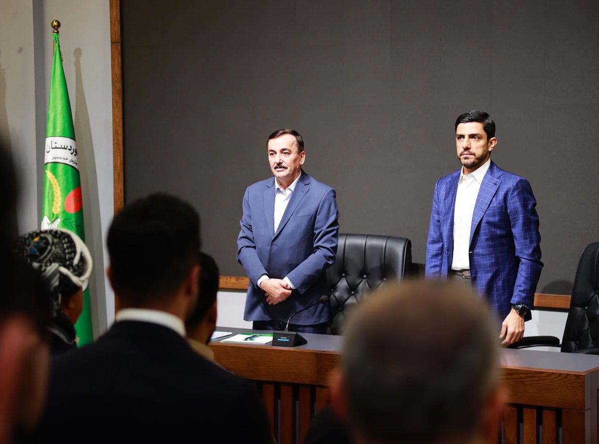 PUK_Erbilcenter's tweet photo. Today 6/7/2024  
@Darbazkosrat , Member of the political bureau , and @DrMajeedjamil , the head of PUK 3rd center in Erbil, met with the PUK Erbil center’s senior staff and the head of the committees in Erbil province. https://t.co/0ojPBVR522