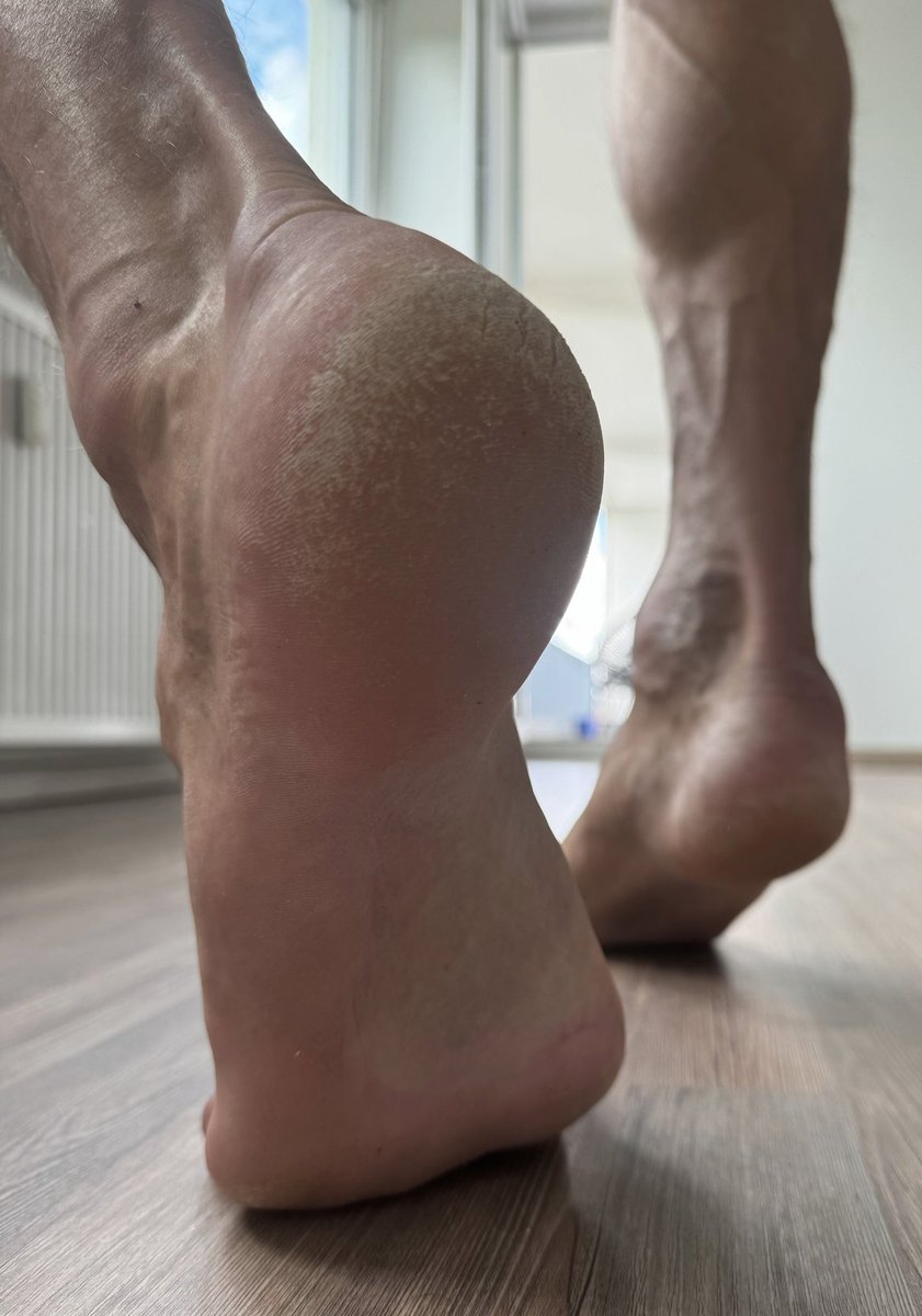 mforst80 24K+ (@mforst80) on Twitter photo Men's feet are supposed to be rough... and this bodybuilder's soles drive me nuts!! I bet all that tough skin on a hot day makes his feet smell and feel even better. Get a whiff if you dare... I could easily spend days with these :))
#malefeet #gayfootfetish <a href="/Master_Ares_/">MASTER ARES π©πͺπΊπΈ</a> Men's feet are supposed to be rough... and this bodybuilder's soles drive me nuts!! I bet all that tough skin on a hot day makes his feet smell and feel even better. Get a whiff if you dare... I could easily spend days with these :))
#malefeet #gayfootfetish <a href="/Master_Ares_/">MASTER ARES π©πͺπΊπΈ</a>