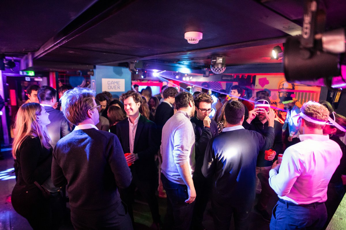 Get ready for a night of non-stop fun and unforgettable memories at Maggie's Club! ✨🎉

 Open from 10pm- 3:30am TONIGHT🎶💃

#Maggies #maggiesclub #80s #80sclub #chelsea #clubbing #nightout