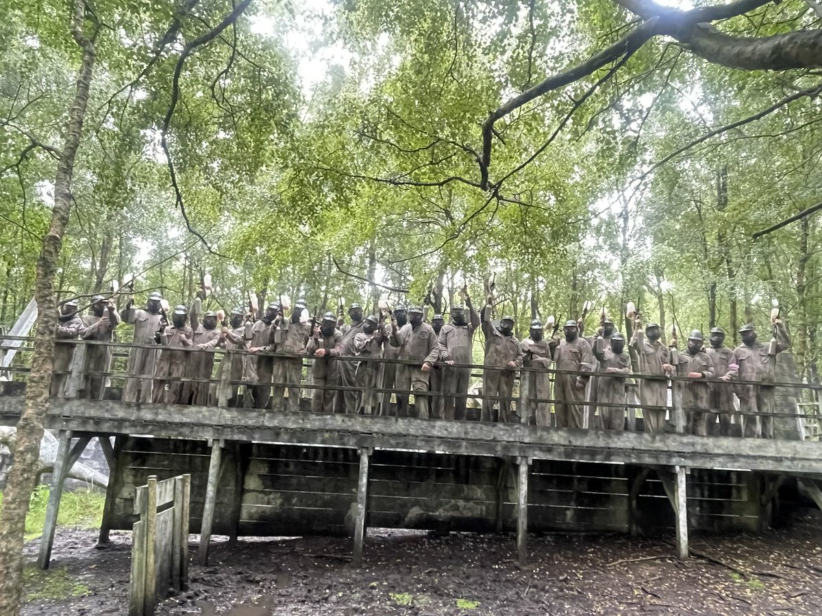 Roller coaster of a season to say the least! We have had the same group of lads since day 1 back when we started this team some being age 5, with some great additions. But we always prioritise days out like these to keep that heart and spirt of a team! ⚽️⚽️⚽️
