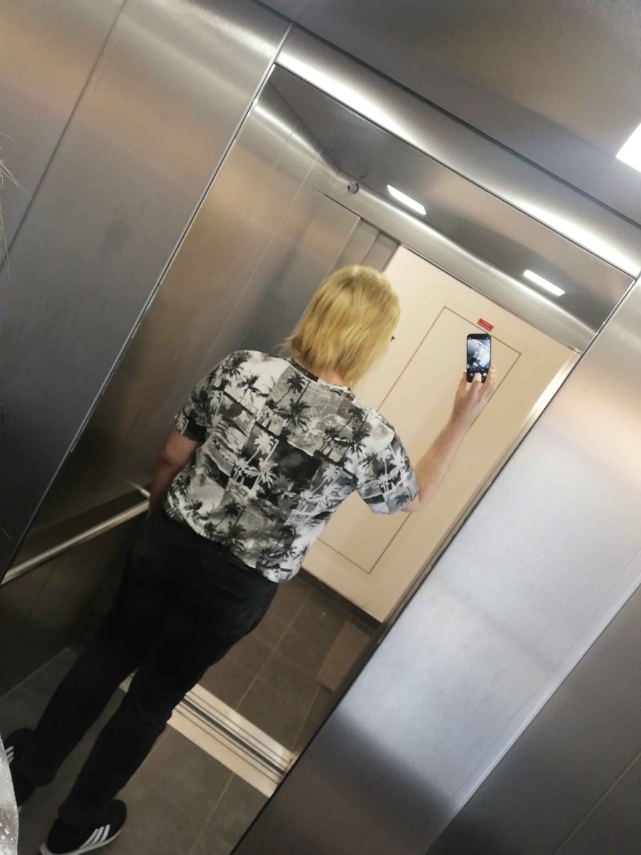 Ava Sterling tweet media