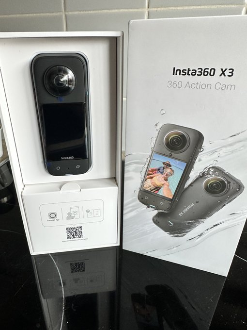 Neues Spieliii for meeee https://t.co/ZxGLlFtTUN