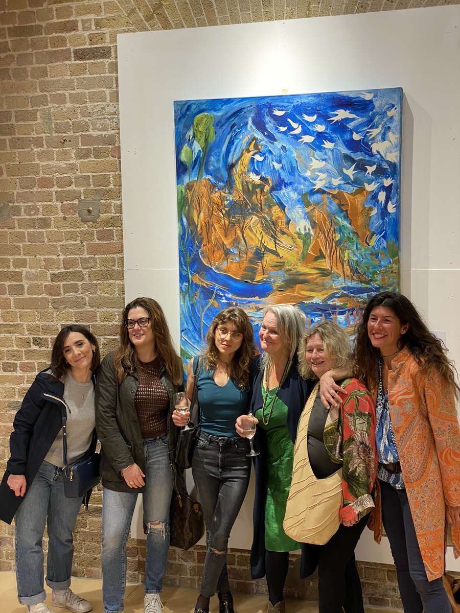 Caroline Hands tweet media