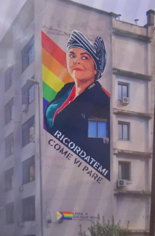 fabcet's tweet photo. I fasciocattomofobi sclerano alla vista di questo murale dedicato a #michelamurgia. Facciamolo girare. https://t.co/RNo7GVwIod