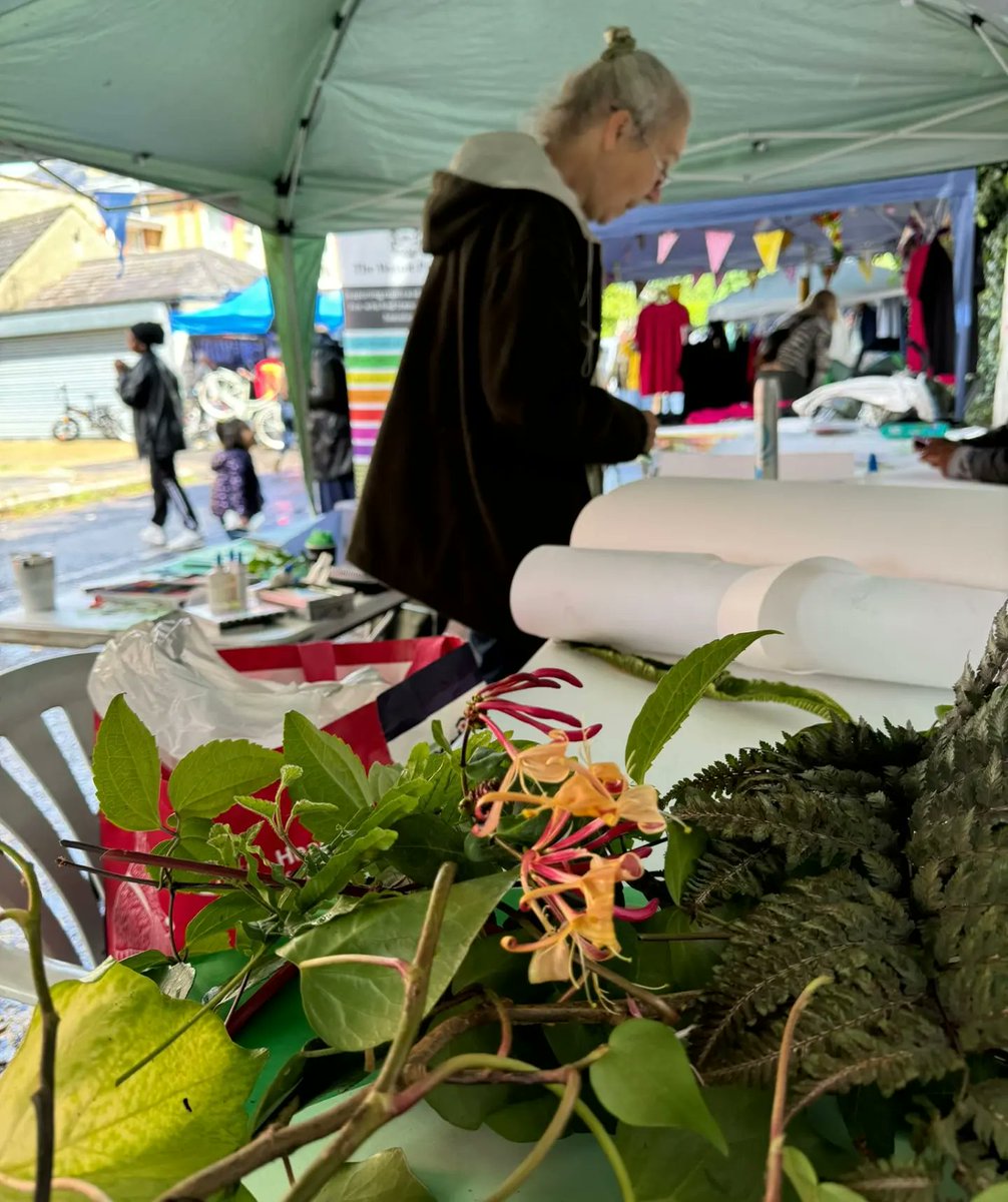 Eleanor Pearce (@eleanorpearce) on Twitter photo What a wonderful day <a href="/FGFestivalE7/">Forest Gate Festival</a> ! Thanks to everyone came along to make art together at this fabulous community event. Huge thanks to the organisers, & to my amazing volunteers Veronica, Sue, Caz and Michael #greengoddess What a wonderful day <a href="/FGFestivalE7/">Forest Gate Festival</a> ! Thanks to everyone came along to make art together at this fabulous community event. Huge thanks to the organisers, & to my amazing volunteers Veronica, Sue, Caz and Michael #greengoddess