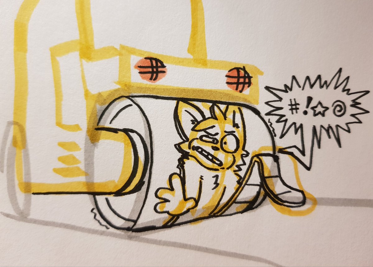 Wringed's tweet image. drawing with pens!