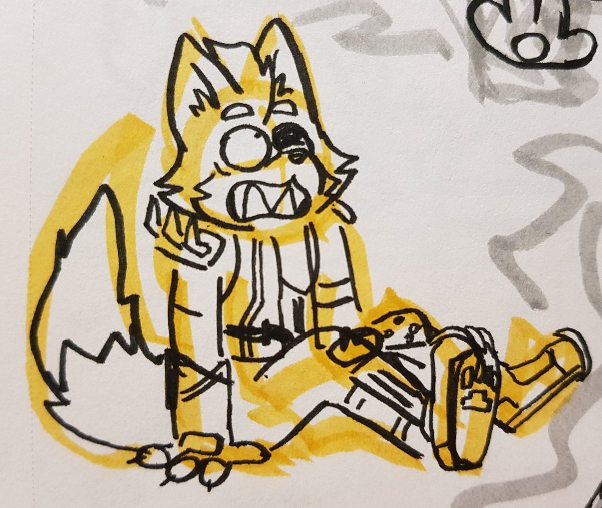 Wringed's tweet image. drawing with pens!