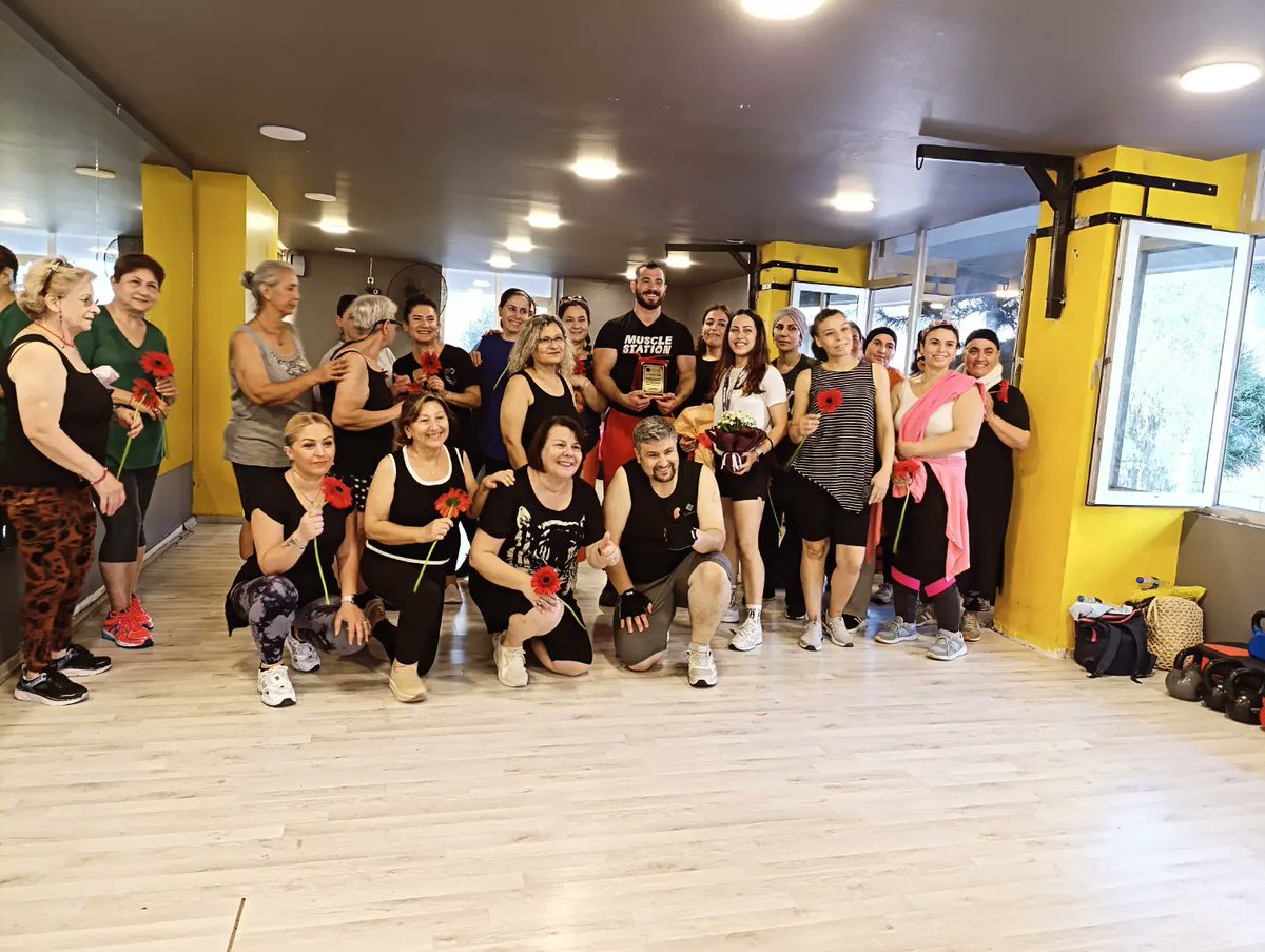 yapdernegi's tweet photo. @blackfitadana ile @yapdernegi ve @2013ckhd iş birliğinde yapılan “SPORLA GÜÇLENEN KADINLAR” programının ilk gününde zumba seansları 2 grup olarak gerçekleştirildi.

#sporlagüçlenenkadınlar #spordaeşitlik #spordabizdevarız
#balckfitadana #yapdernegi #2013ckhd #yaparttırpaylaş https://t.co/lIVXoD9LaD