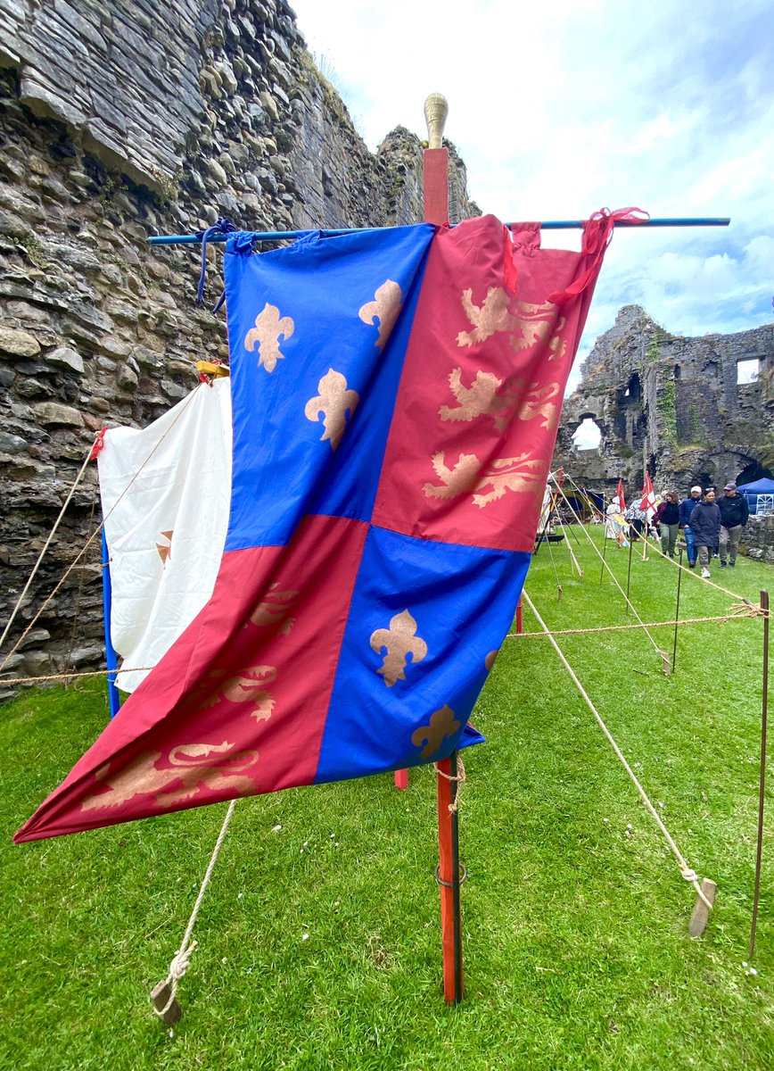 MshellW's tweet photo. There are days youโll remember for the rest of your life. So far this trip Iโve had several. Today was another! It was a delight to be surrounded by Ricardians! We were treated to excellent talks. Iโm looking forward to another day tomorrow!
#Richardiii #middlehamcastle https://t.co/UXa2z7MLlQ