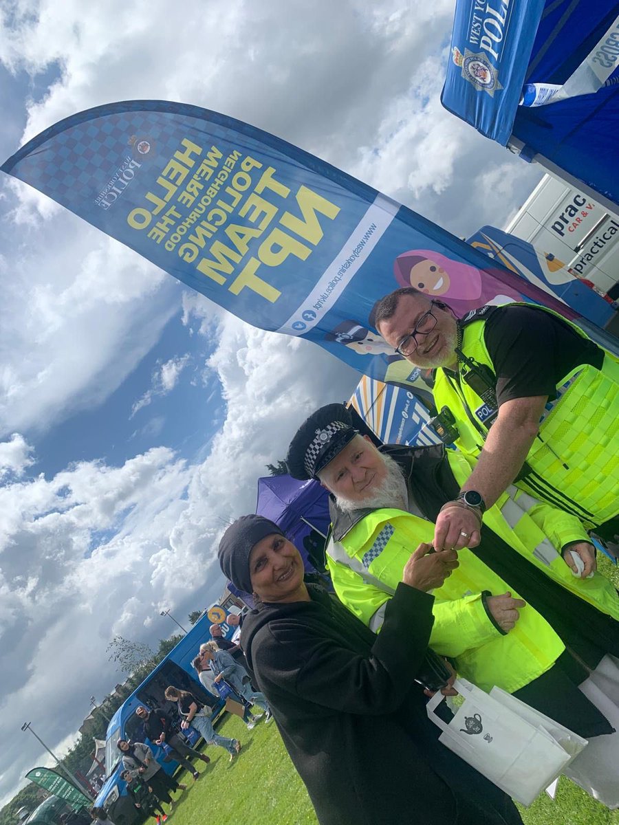 West Yorkshire Police Cadets (@wyp_cadets) on Twitter photo #Kirklees Cadets Safe-Tea Bags are going down well at the <a href="/KumonYall/">Kumon Y'all</a> event. A very satisfied member of the community who took up the offer to try on the Sergeant’s Hat and Coat #Kirklees Cadets Safe-Tea Bags are going down well at the <a href="/KumonYall/">Kumon Y'all</a> event. A very satisfied member of the community who took up the offer to try on the Sergeant’s Hat and Coat