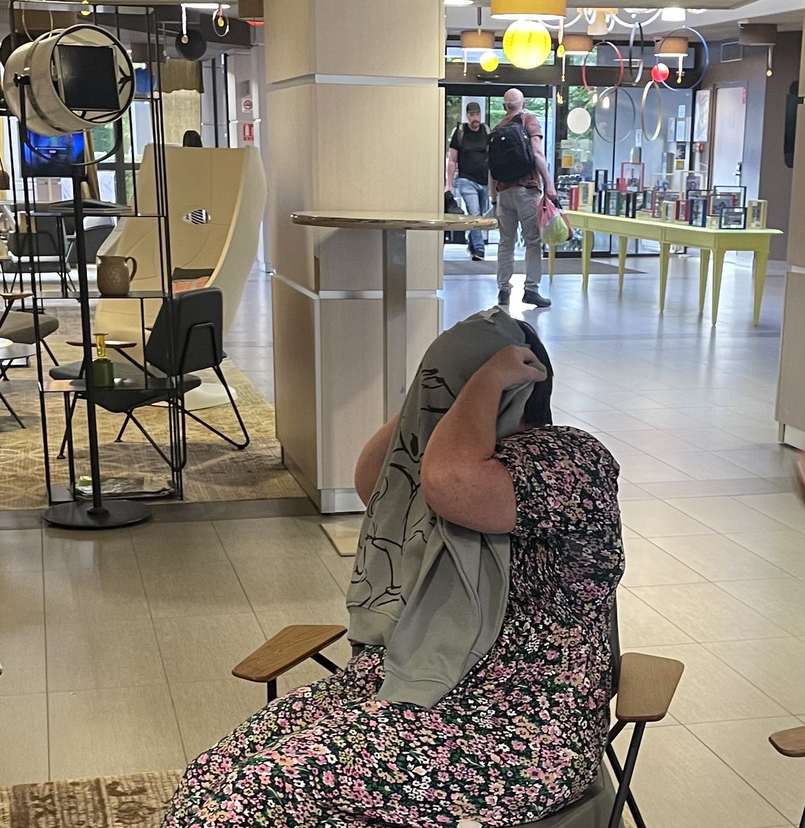Back at the hotel for penalties - clearly Mrs Monk can’t cope 😂🇫🇷