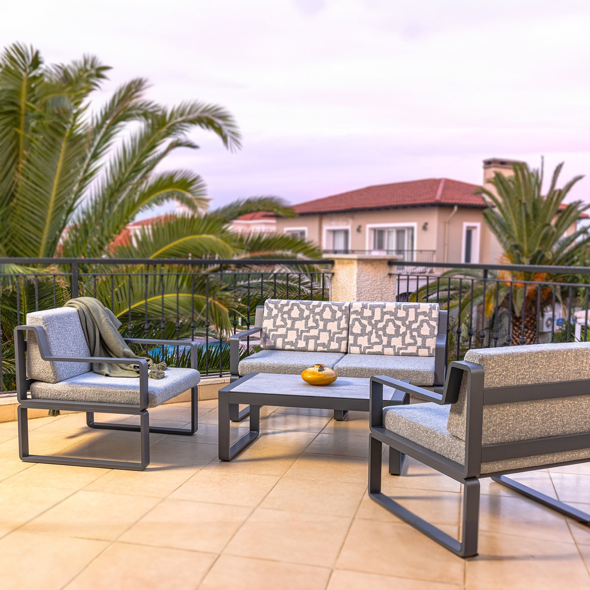 Foradahome's tweet image. For pleasant terrace conversations of summer evenings.

#modern #homedecor #flatpack #forada #furniture #ada #outdoorfurniture #homedesign #adacollection #design #homefurniture #home #outdoor #metalfurniture