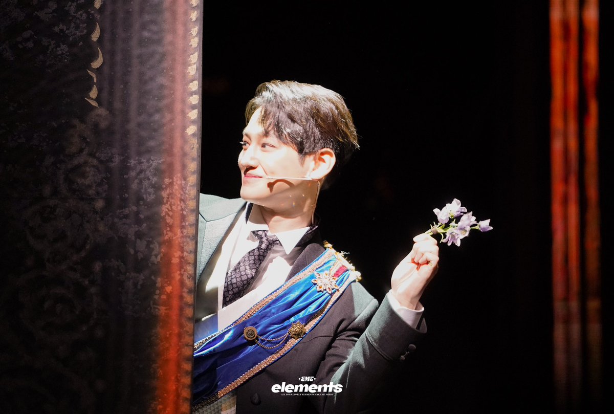 20240706 젠틀맨스가이드
몬티 나바로 김범 🐯범몬티
#김범 #KIMBUM #キムボム

다이스퀴스가문을 접수하러 왔습니다                낸앙😋