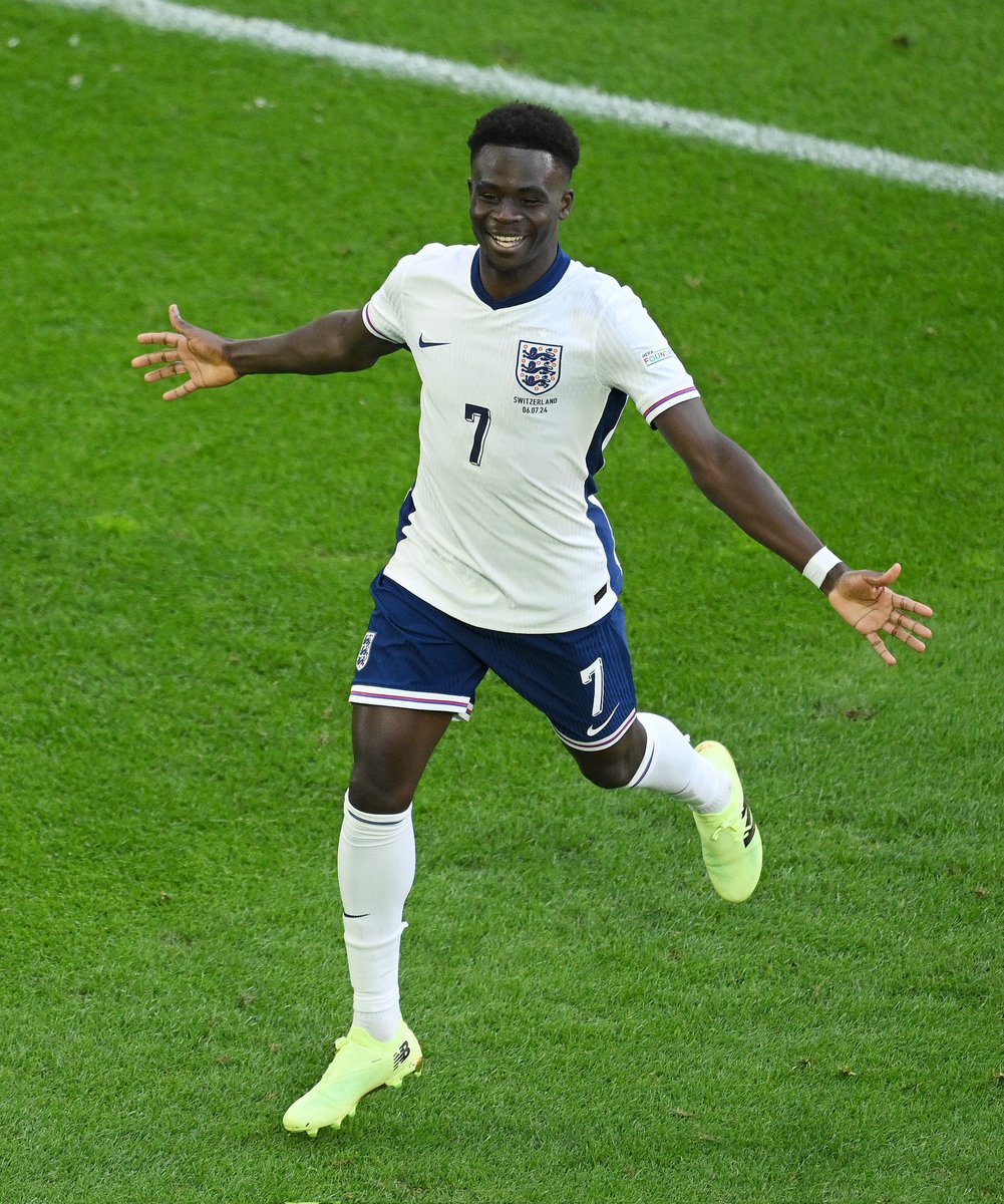 felix_asoha's tweet image. #England progress to the semis 
🏴󠁧󠁢󠁥󠁮󠁧󠁿👏🏴󠁧󠁢󠁥󠁮󠁧󠁿👏🏴󠁧󠁢󠁥󠁮󠁧󠁿👏
#EURO2024 |    #ENGSUI