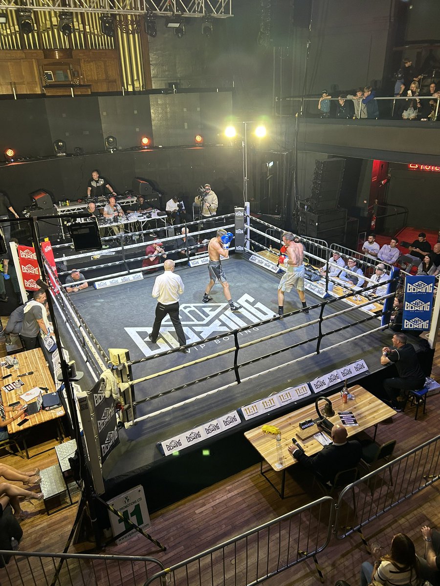 Well done <a href="/sean_arkwright7/">Sean Arkwright</a> boxed brilliant to night 🙌💙🥊