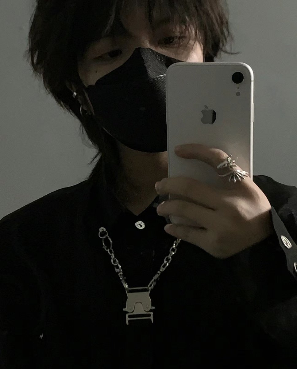 ⠀⠀⠀⠀⠀ ⠀     •CHONGYUN POST•

⠀          ˚ ₊ Prepared for Emi's wedding₊ ˚
⠀⠀⠀⠀⠀ ⠀      #MiliYakaWedding