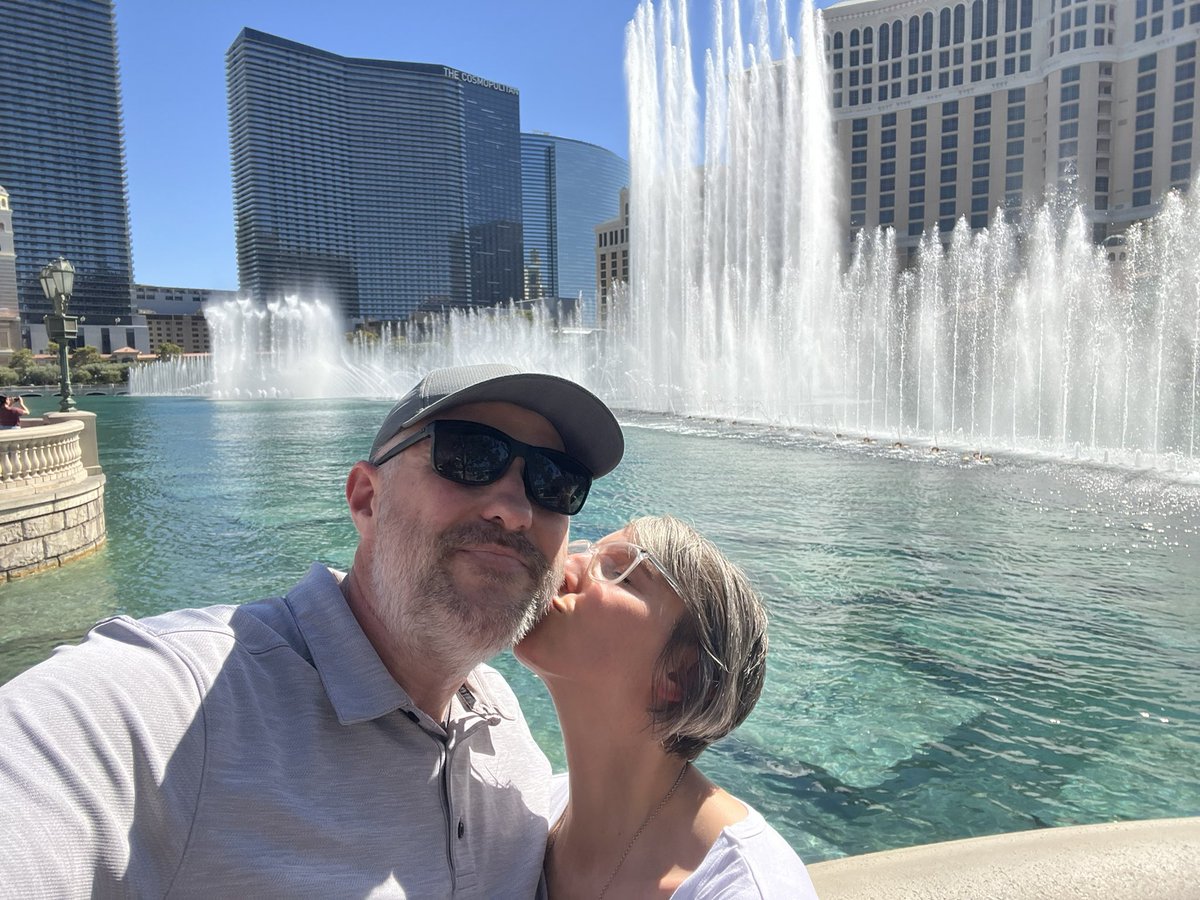 TheDegenerate75's tweet photo. I spent the day taking the wife out around Vegas, throwing dice with old friends &amp; just enjoying it all.

What an incredible day

When you take life one day at time &amp; just live for today, it makes handling all the BS life throws at you so much easier.

Thankful for another day 😁 https://t.co/QdgxAkilAe