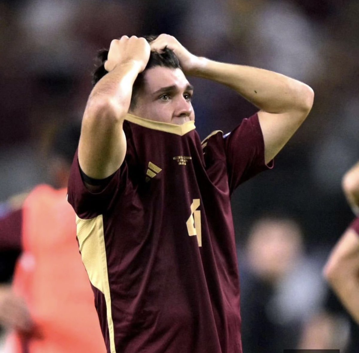 JonAramburu3's tweet image. Gracias Venezuela. Los amo💫❤️‍🩹