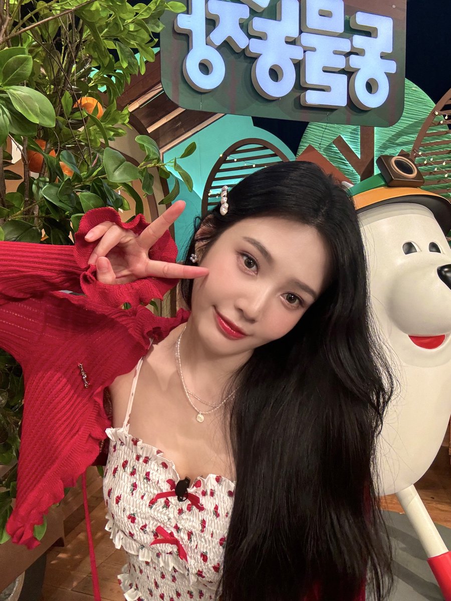 🍎🍒🥰♥️

#조이 #JOY
#레드벨벳 #RedVelvet 
#TV동물농장