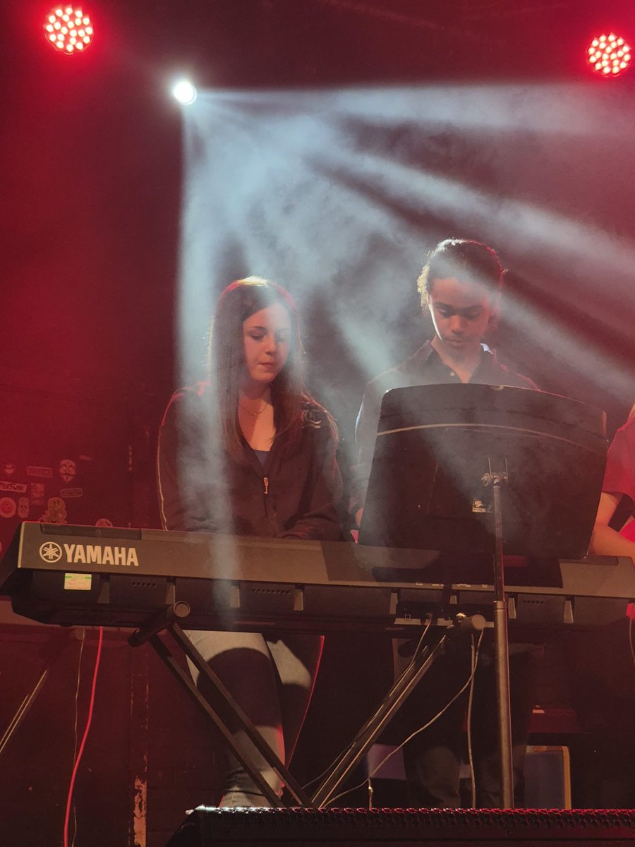 CambsCreate's tweet photo. More images from #Y9Bands @CambJunction @Coleridge_Edu @Parkside_Edu @Trumpington_Edu @United_Music1 More 📸 to follow … https://t.co/LxCE6TSgTX