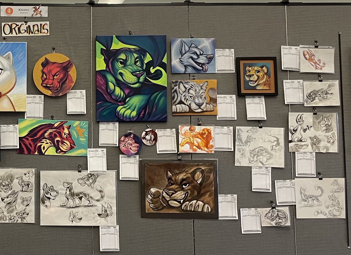 KeoviArt's tweet image. Come check out my paintings and inks in the art show! F73-78, first door in the art show! :D 

And if you see me wandering around, feel free to say hi! I have stickers I wanna gift!