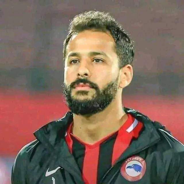 ” ما اللذي بينك وبين الله ليترحم عليك ١٠٠ مليون مصري .“ 💔⁦😢
#احمد_رفعت