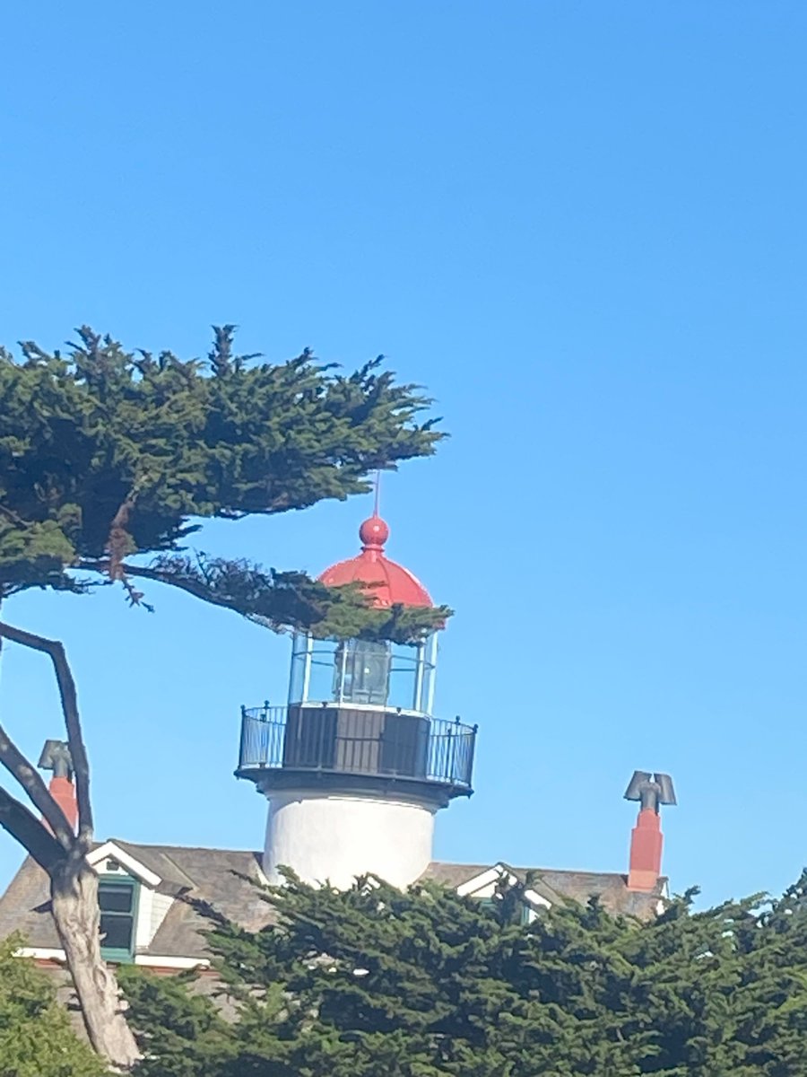 marathe's tweet photo. Point Pinos Lighthouse, Pacific Grove CA #PointPinos #Lighthouse #PacificGrove https://t.co/k5h0rPja2u