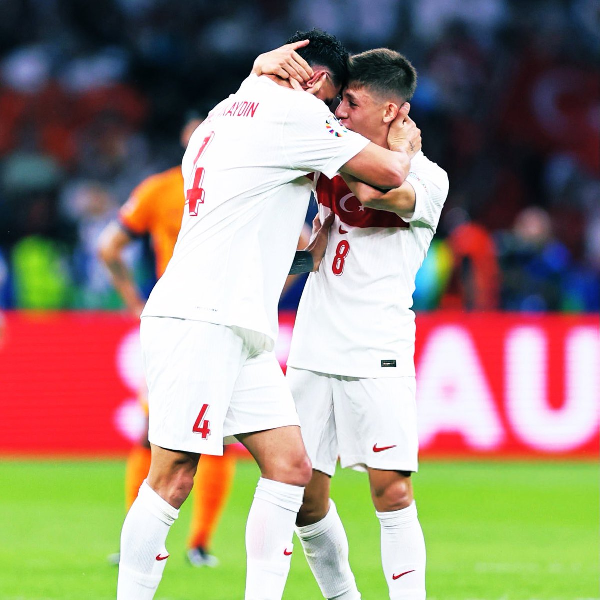 kakafoniyapma's tweet image. Yer gök inlesin!!!🇹🇷❤️🇹🇷
#BizimCocuklarGeliyor 
#TURvNET