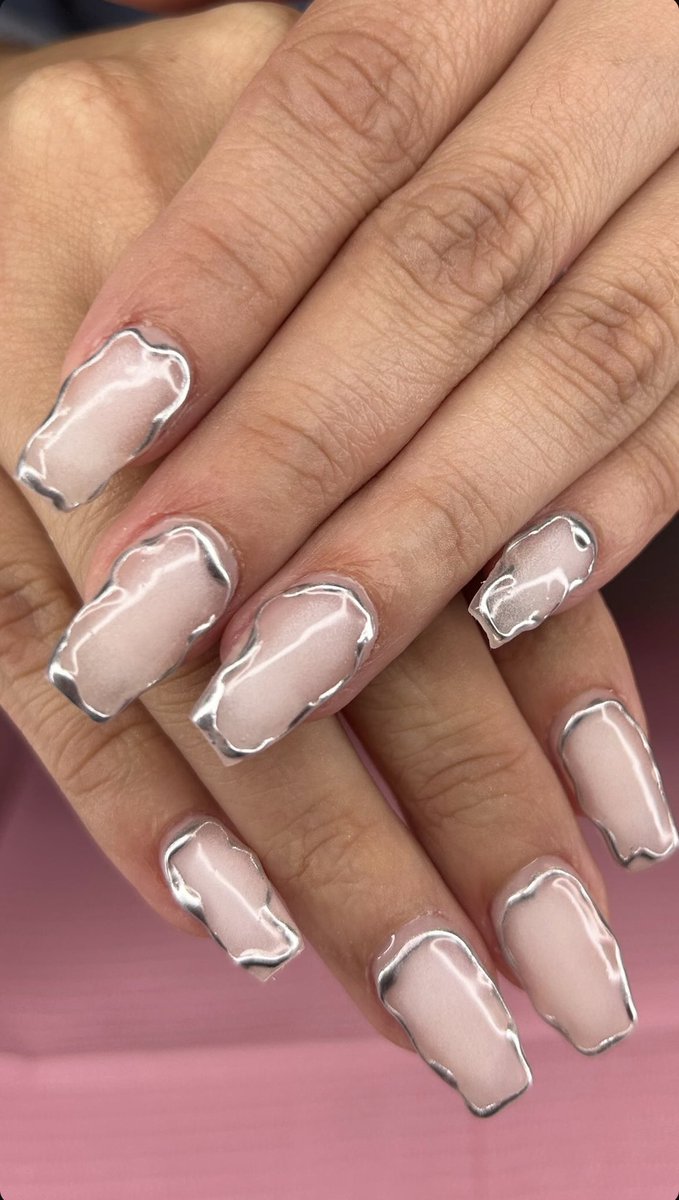 yeeaaJuicy_'s tweet image. Samara Nicole did it. 
IG: samara.nicole
IG: s.n.nailfies

book with her:

I'm using Samara.Nicole and thought you'd be interested in their services too! Check it out on Booksy here: booksy.com/en-us/dl/show-…

#houstonnails #houstonnailsalon #nailfies #blackowned