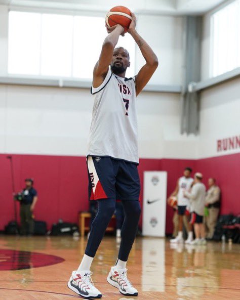 overtime's tweet photo. It’s bout that time 🤩🤩🤩

(📸: @usabasketball) https://t.co/6uXO6a5Nbb