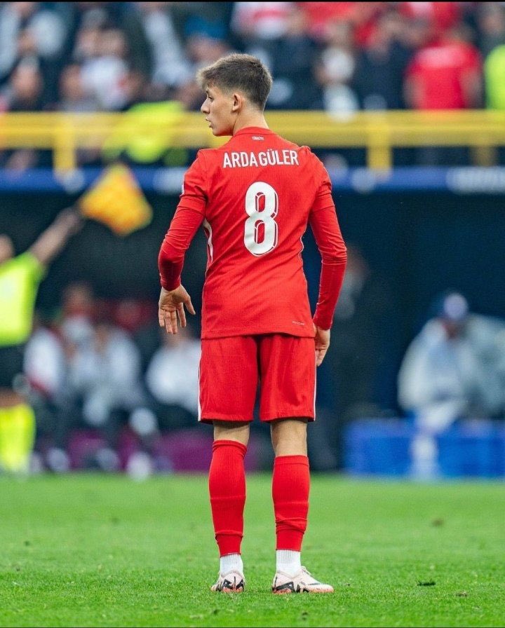 la_liga_fr's tweet photo. 📊 Arda Güler en première mi-temps contre les Pays-Bas :

• 45 minutes
• 1 Passe D
• 1 grande chance créer
• 3 passes 
• 4 récupérations
• 2 interceptions
• 3/6 duels au sol gagnés

⭐️ https://t.co/YFpxswiDfd