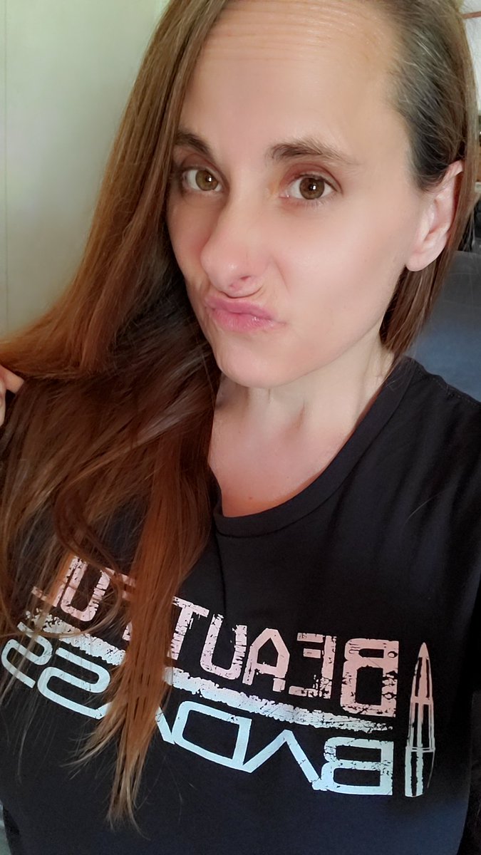 Red Riding Hood tweet media